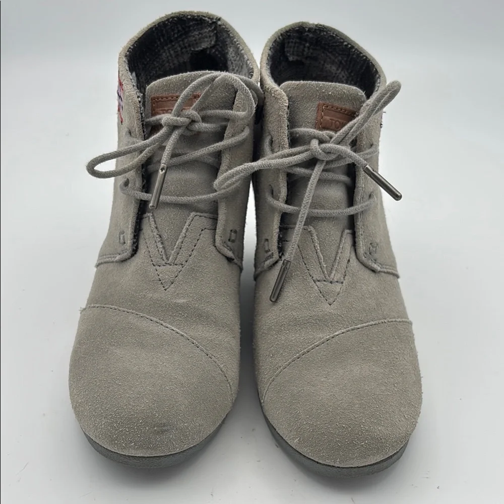 TOMS Kala Lace Up Wedge Ankle‎ Boots Size 8-1/2